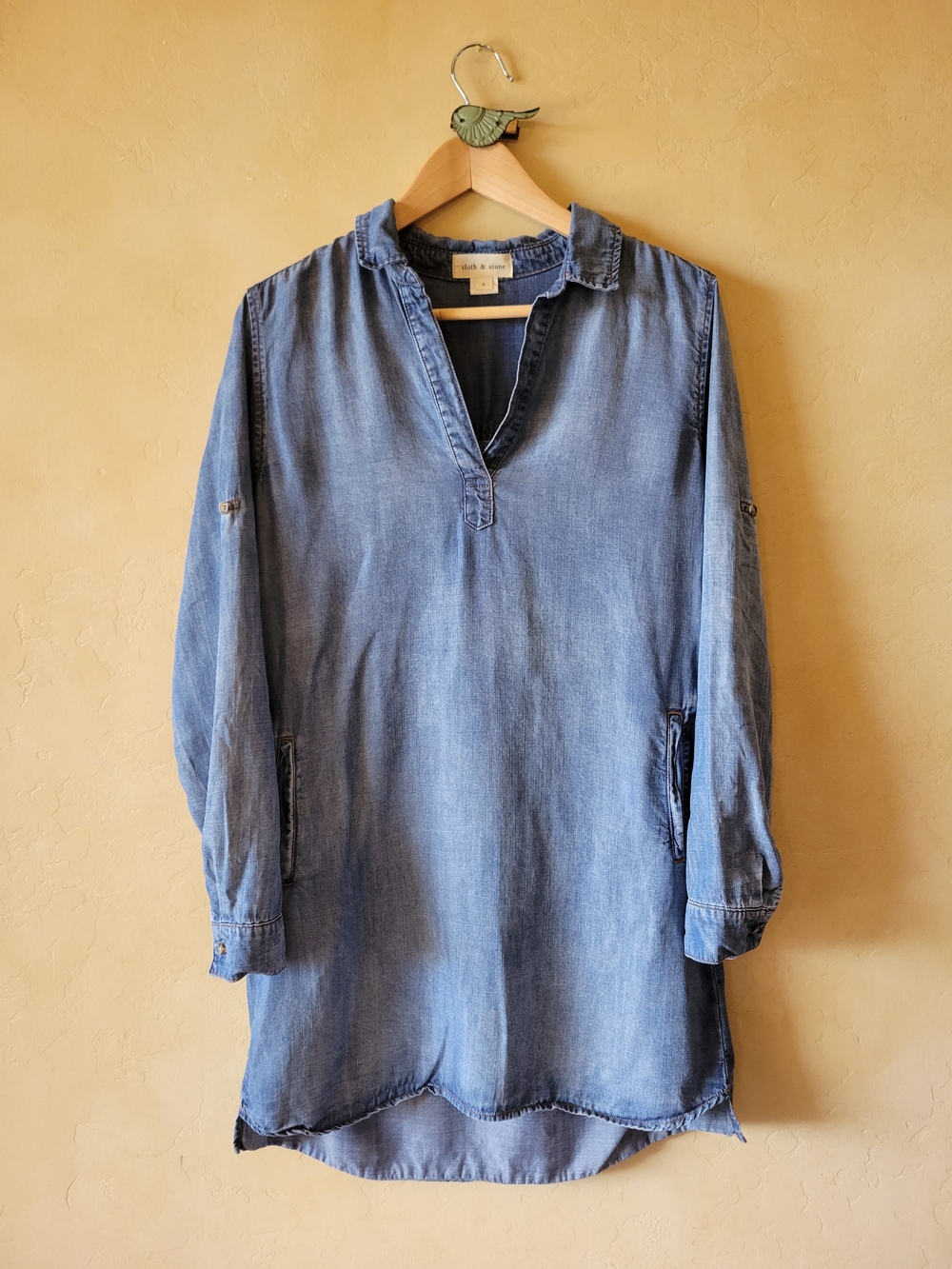 Anthropologie cloth & stone Chambray Split-Neck Denim Tunic Dress - Sz Small